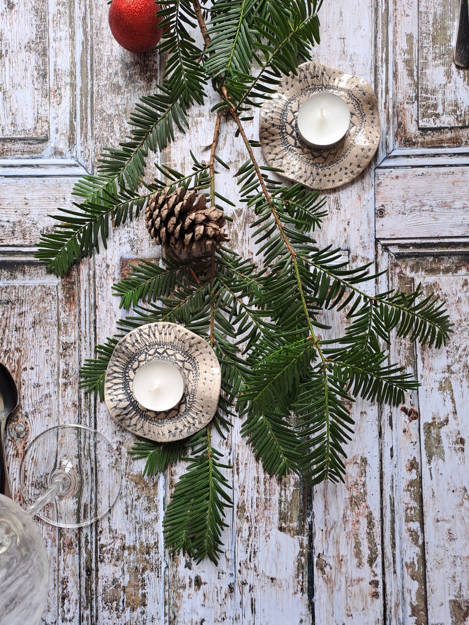 Photophore en céramique dentelle noire – Image 2