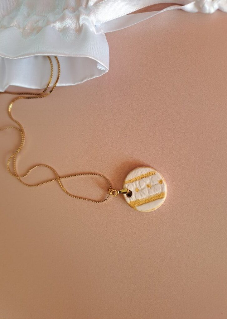 Collier Dentelle N°5 - Pièce Unique