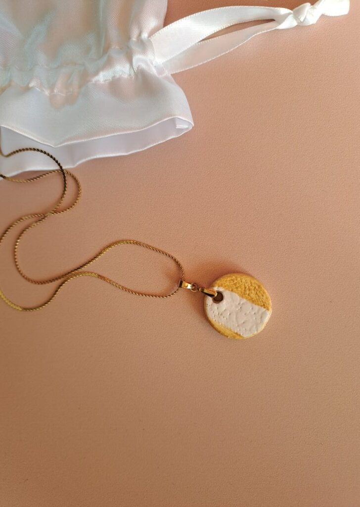 Collier Dentelle N°7 - Pièce Unique