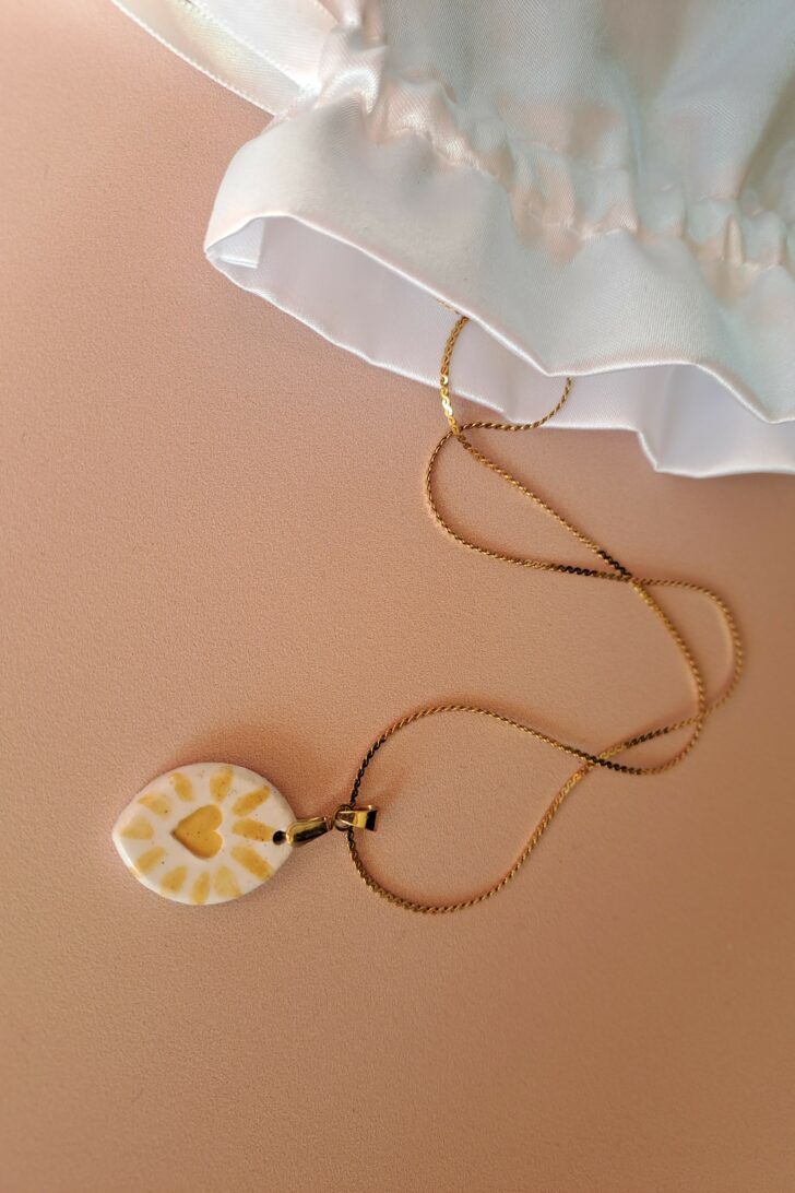Collier cœur doré - céramique artisanale