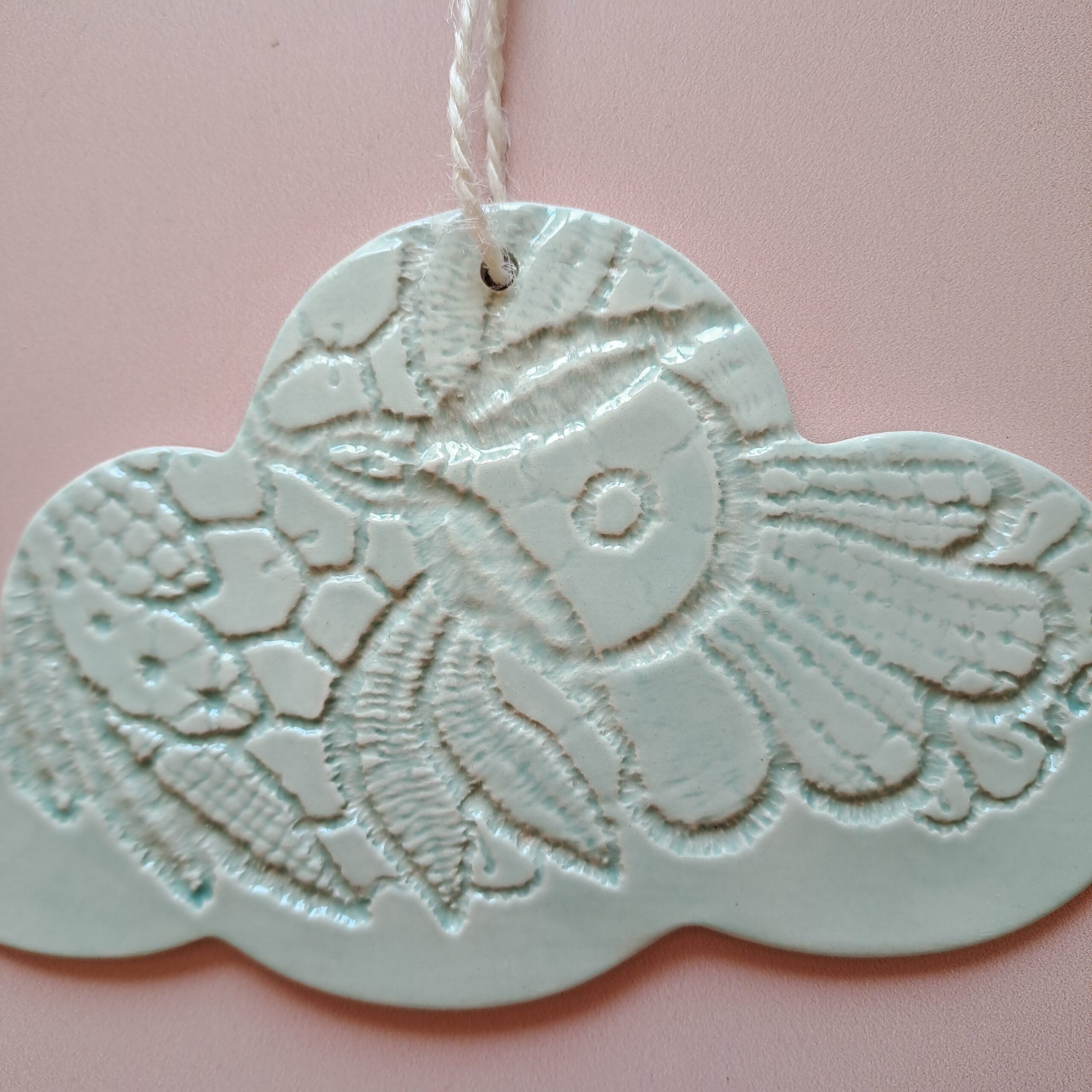Suspension murale Nuage dentelle de jade en céramique – Image 4